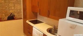 Vallanu Hotel *