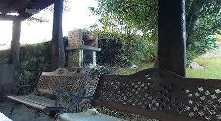 Vallanu فندق يانس